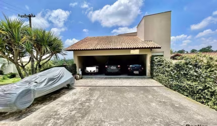 Cond Parque das Artes - 4 dormitórios/2suítes-  casa de esquina, semi-térrea, gourmet, vista!