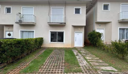 Casa à venda - 3 dormitórios e 2 vagas -  Chácara Canata Galo