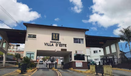 Casa à venda - 3 dormitórios e 2 vagas - Rio das Pedras -  Cotia - SP