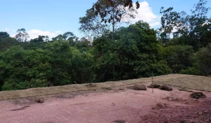 FAZENDINHA - Área 2.635 m² c/ PROJETO APROVADO p/ condomínio de 4 casas!