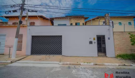 Casa de Alto Padrão à venda - 3 suítes com 268m² Reformada -  Adalgisa - Osasco