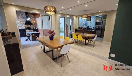 Casa impecável,  com 3 dormitórios à venda, 120 m² por R$ 890.000 - Granja Viana - Cotia/SP