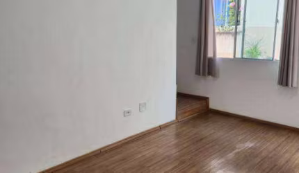 Sobrado à Venda em Condomínio Fechado - 2 Quartos - Cotia/SP