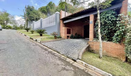 Casa com 3 dormitórios à venda, 412 m² por R$ 2.500.000,00 - Chácara dos Lagos - Carapicuíba/SP