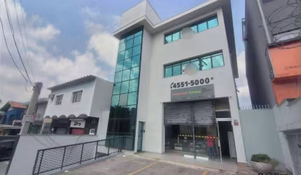 Sala Comercial na Granja Viana- Cotia