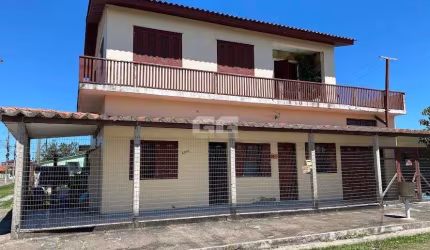 CIDREIRA-PRÉDIO RESIDENCIAL EM ÓTIMA LOCALIZAÇÃO!!