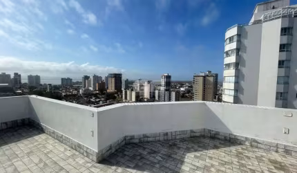 COBERTURA EXCLUSIVA DE 3 SUITES COM VISTA PARA O MAR, CENTRO E LAGOA