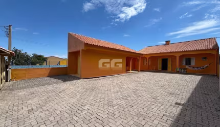CASA BEM LOCALIZADA A VENDA EM CIDREIRA/RS