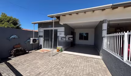 Casa no bairro Nazaré, 150 metros da praia em Cidreira!