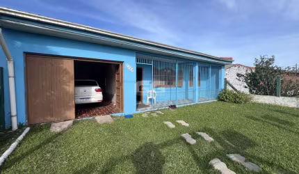 CIDREIRA - CASA COM 4 DORMITÓRIOS NA PRAIA