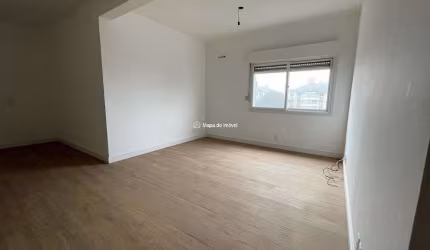 Apartamento com 1 quarto à venda na Osvsldo Aranha, 290, Centro, Canela por R$ 583.000