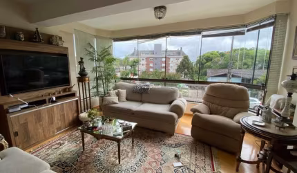 Apartamento com 3 quartos à venda na Rua Tenente Manoel Corrêa, 87, Centro, Canela por R$ 1.220.000