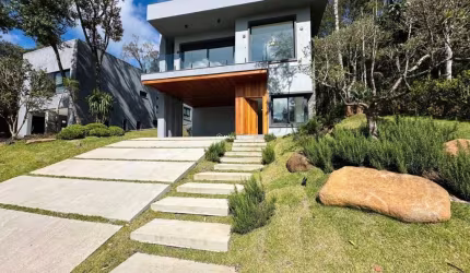 Casa com 3 quartos à venda na Terras Altas, 3, Vale das Colinas, Gramado por R$ 2.650.000