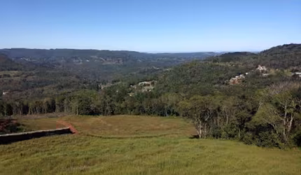 Terreno à venda na Renato Dienstmann, 100, Carazal, Gramado por R$ 1.685.000