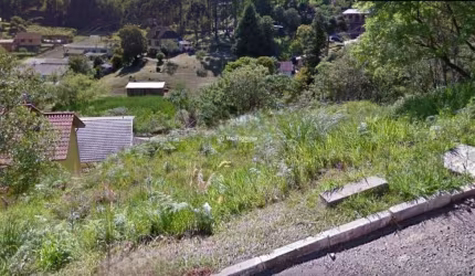 Terreno à venda na Aurelio Broilo/  Aumiro Drecksler, Pórtico, Gramado por R$ 742.000