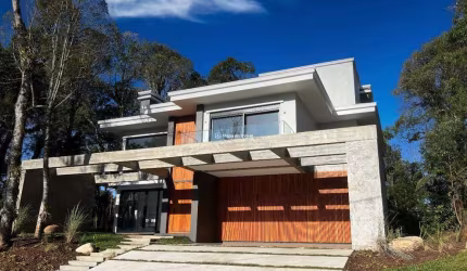 Casa com 3 quartos à venda na Cerejeira, 199, Vivendas do Arvoredo, Gramado por R$ 3.890.000