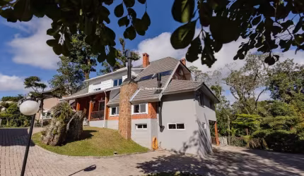 Casa com 5 quartos à venda na Das Bromélias, 331, Quinta da Serra, Canela por R$ 5.100.000