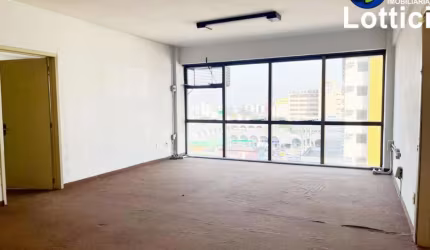 Sala para venda  no Centro de Canoas