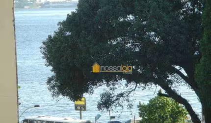 Lindo Apartamento, Frente, Junto a Praia, Varandão, Sala, Quarto, Banho, Cozinha, Vaga, Play Clube.