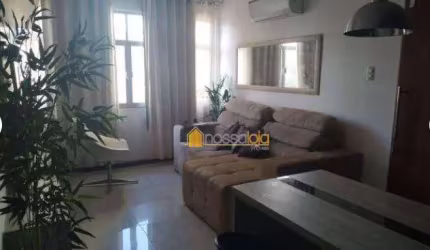 Ótimo Apartamento, Reformado, Entradas Social e Serviço, Sala, 1 Quarto + 2º Quarto Reversível, Banho, Cozinha, Área, Despensa.