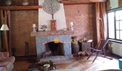 Casa com 3 dormitórios à venda, 257 m² - Pendotiba - Niterói/RJ
