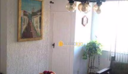 Excelente Apartamento, Reformado Documentação 100%, Sala, 2 Quartos, Banho, Cozinha, Área, Vaga, Play Clube.