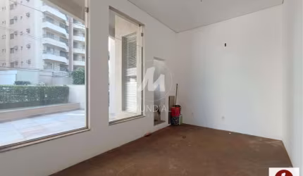Salão/Galpão (salão - em edifício comercial) , portaria 24hs, elevador, em condomínio fechado