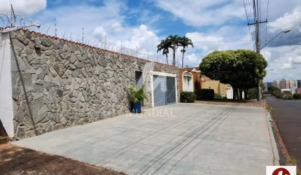 Casa (térrea na rua) 3 dormitórios/suite, cozinha planejada