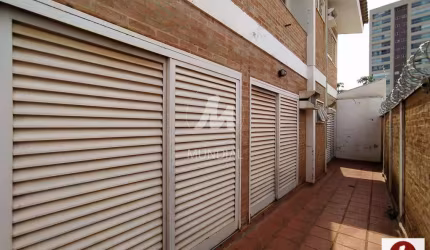 Casa (térrea na rua) 4 dormitórios/suite, cozinha planejada