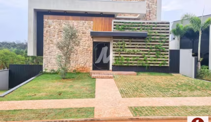 Casa (térrea em condominio) 3 dormitórios/suite, cozinha planejada, portaria 24hs, lazer, em condomínio fechado