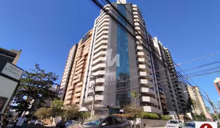 Apartamento (cobertura 2 - duplex) 4 dormitórios/suite, cozinha planejada, portaria 24hs, elevador, em condomínio fechado