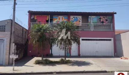 Casa (sobrado na  rua) 3 dormitórios/suite, cozinha planejada