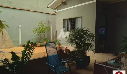 Casa (térrea na rua) 2 dormitórios, cozinha planejada