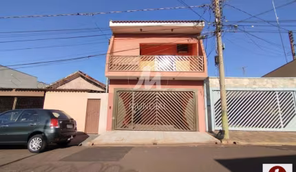Casa (sobrado na  rua) 2 dormitórios/suite, cozinha planejada