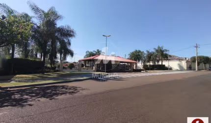 Casa (térrea em condominio) 3 dormitórios/suite, portaria 24hs, em condomínio fechado