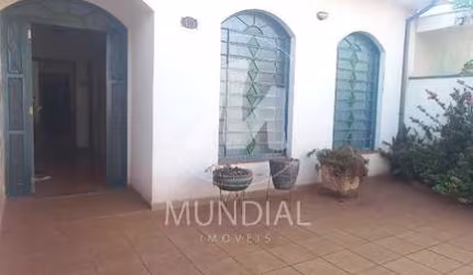 Casa (térrea na rua) 3 dormitórios/suite, cozinha planejada