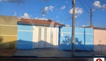 Casa (térrea na rua) 2 dormitórios, cozinha planejada
