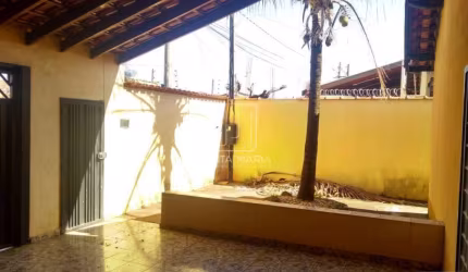 Casa (térrea na rua) 2 dormitórios, cozinha planejada