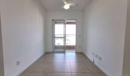Apartamento (tipo - padrao) 1 dormitórios/suite, cozinha planejada, portaria 24hs, lazer, espaço gourmet, salão de festa, salão de jogos, elevador, em condomínio fechado