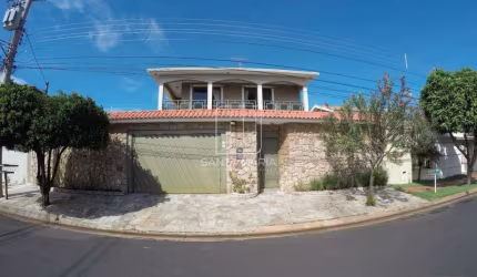 Casa (sobrado na  rua) 3 dormitórios/suite, cozinha planejada