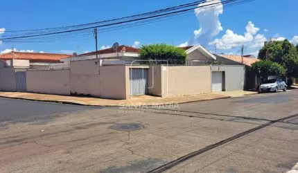 Casa (térrea na rua) 4 dormitórios/suite, cozinha planejada