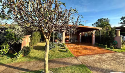 Casa (térrea em condominio) 3 dormitórios/suite, cozinha planejada, portaria 24hs, em condomínio fechado