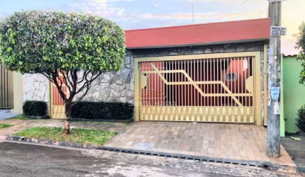 Casa (térrea na rua) 4 dormitórios/suite, cozinha planejada