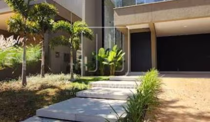 Casa (sobrado em condominio) 4 dormitórios/suite, cozinha planejada, portaria 24hs, lazer, espaço gourmet, salão de festa, salão de jogos, elevador, em condomínio fechado