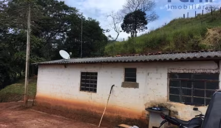 Chácara / sítio à venda no Centro, Igaratá  por R$ 550.000