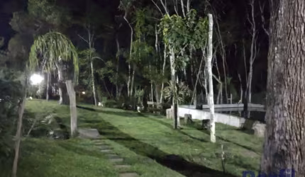 Chácara / sítio à venda no Clube dos Oficiais, Suzano  por R$ 1.250.000