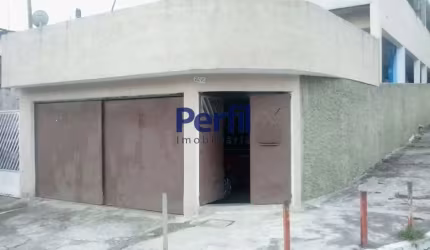 Casa à venda na Cidade Kemel, Poá  por R$ 700.000