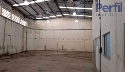 Sala comercial para alugar na Vila Mifune, Suzano  por R$ 10.000