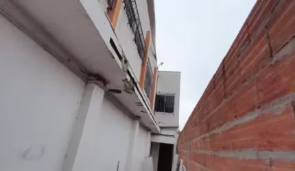 Casa com 7 quartos para alugar no Parque Suzano, Suzano  por R$ 5.500