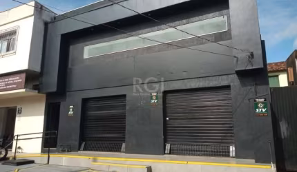 Excelente oportunidade: prédio comercial/Loja, com área útil de 300 m² (230 + 70 de mezanino).&lt;BR&gt;&lt;BR&gt;Localizado no bairro: Medianeira, na Av. Niteroi.&lt;BR&gt;&lt;BR&gt;Construção recent